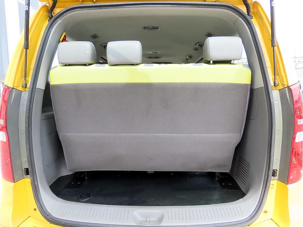 HYUNDAI Starex 2016 Amarillo - Importación desde Corea - HF Imports Iquique - Foto 17
