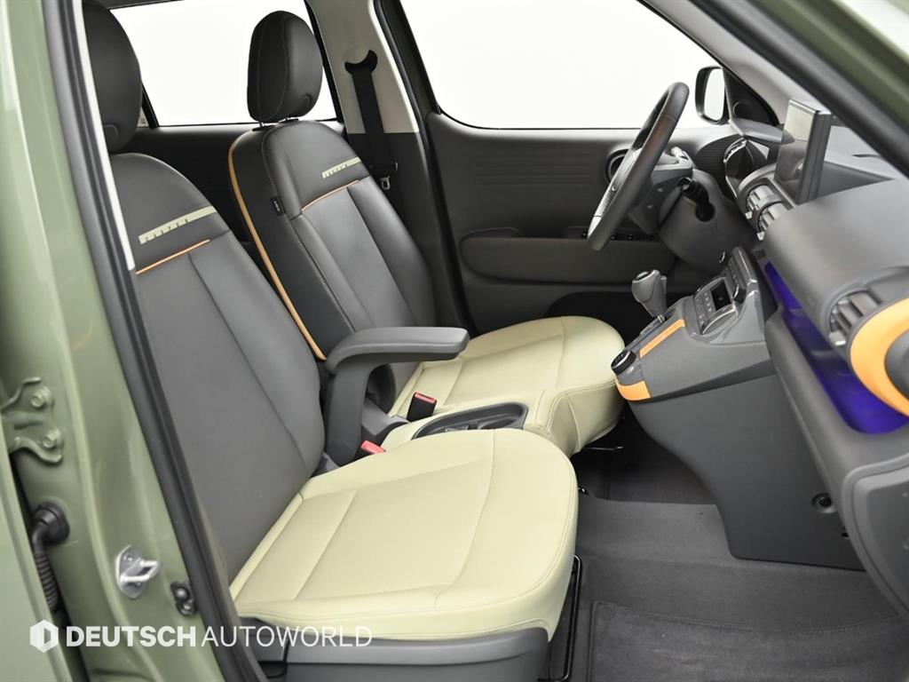 HYUNDAI Casper - Vista 10