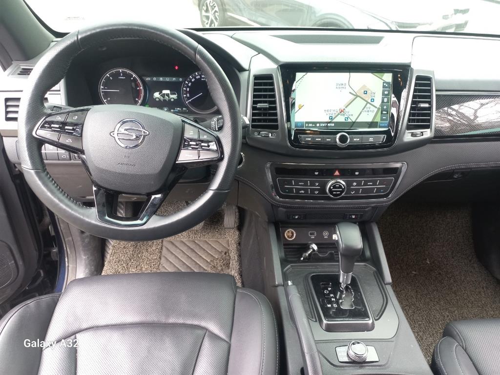 Ssangyong Rexton - Vista 7