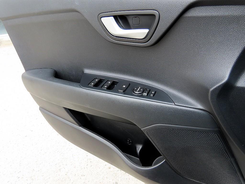 KIA Stonic - Vista 11