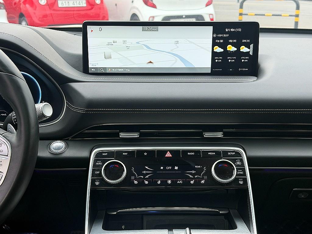 Genesis GV80 - Vista 10