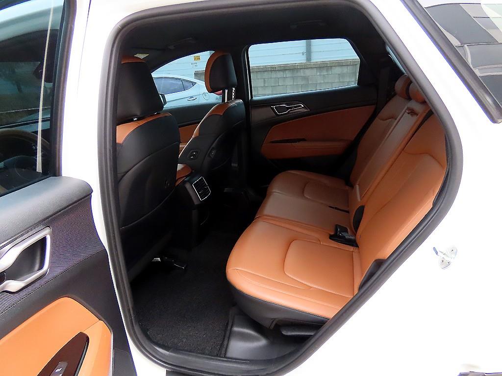 KIA Sportage - Vista 6