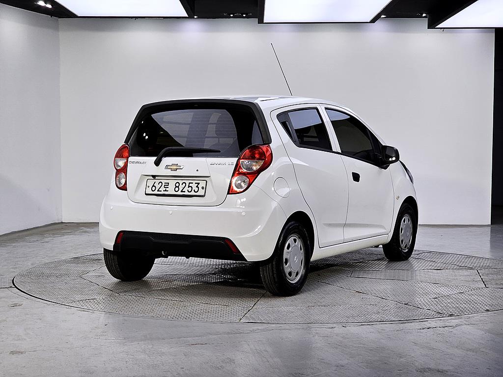 Chevrolet Spark - Vista 4
