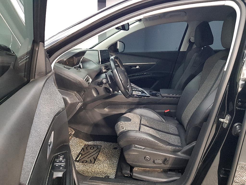 Peugeot 5008 - Vista 8