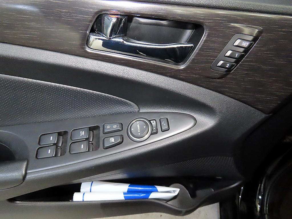 HYUNDAI Sonata 2013 Negro - Importación desde Corea - HF Imports Iquique - Foto 13