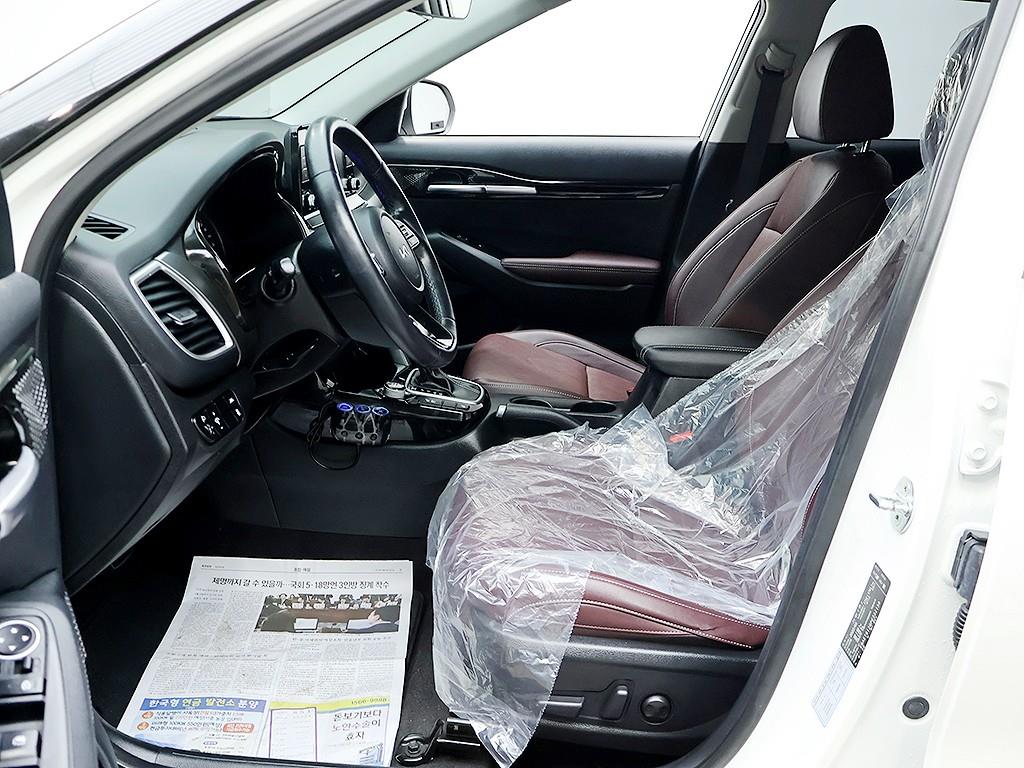 KIA Seltos 2023 Blanco - Importación desde Corea - HF Imports Iquique - Foto 11