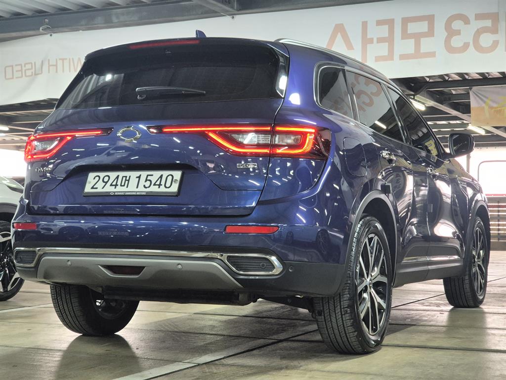 SAMSUNG QM6 - Vista 4