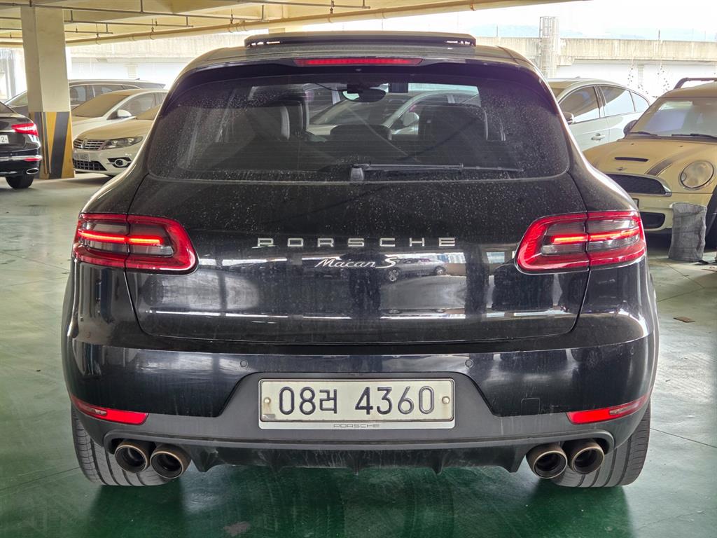 Porsche Macan - Vista 4