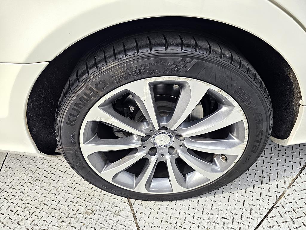 Mercedes Benz CLS Class 2016 Blanco - Importación desde Corea - HF Imports Iquique - Foto 20