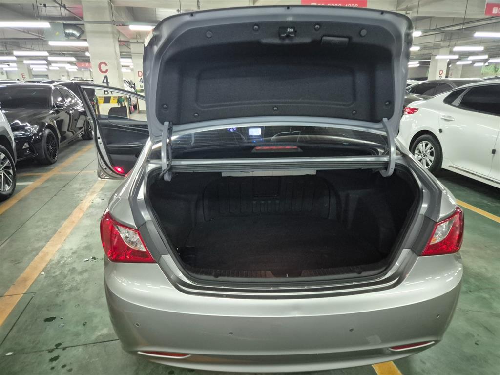 HYUNDAI Sonata 2010 Gris - Importación desde Corea - HF Imports Iquique - Foto 18