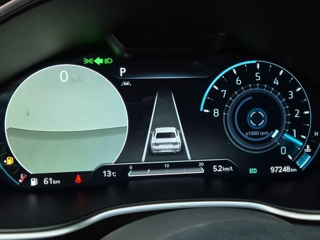 Genesis G80 - Vista 9