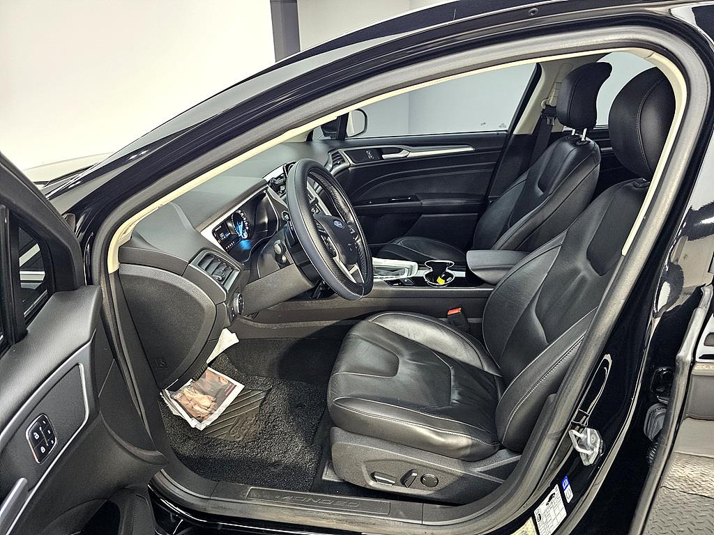 Ford Mondeo - Vista 8