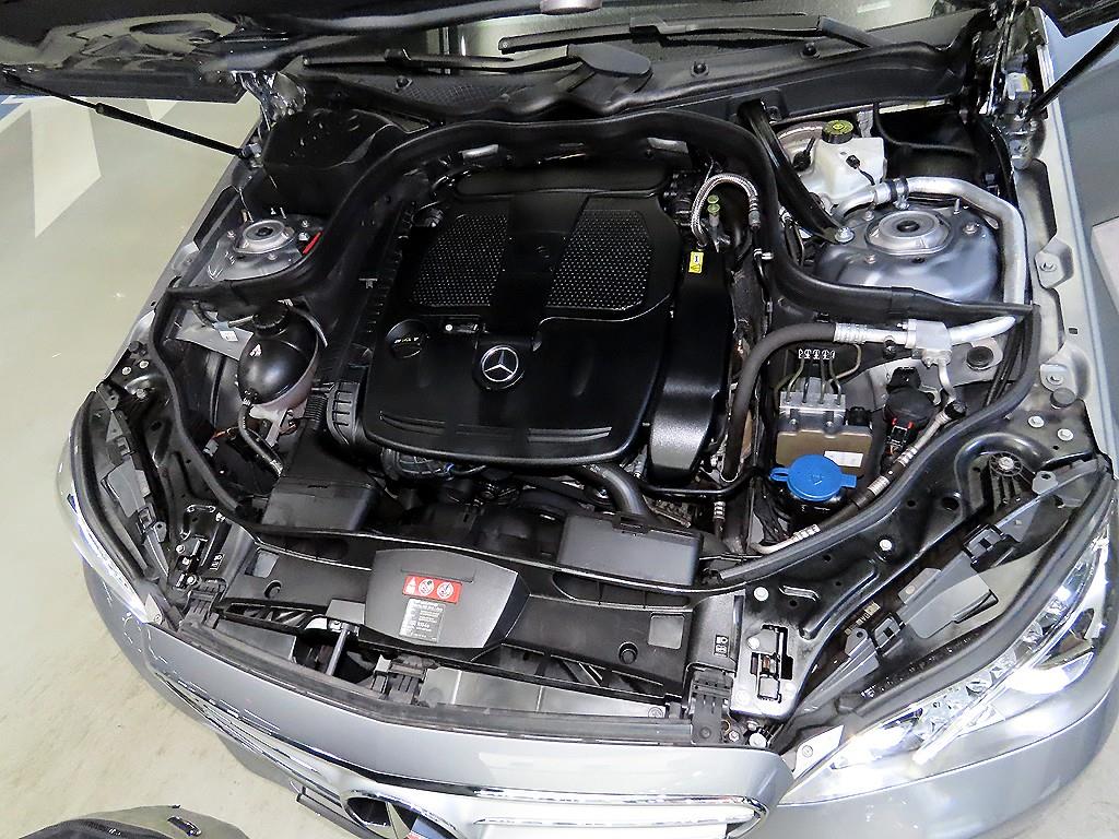 Mercedes Benz E class 2014 Gris - Importación desde Corea - HF Imports Iquique - Foto 19