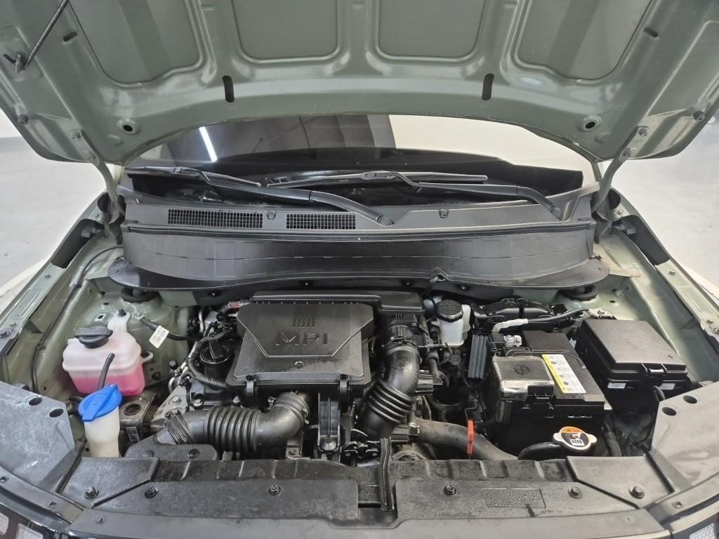 HYUNDAI Casper - Vista 5