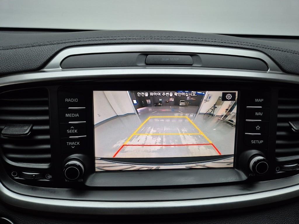 KIA Sorento - Vista 10