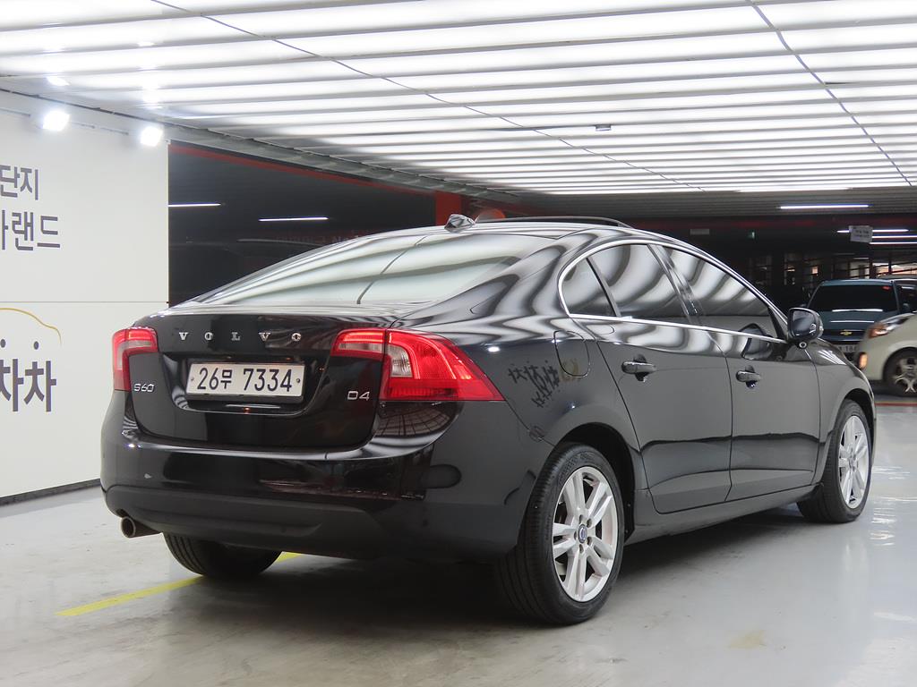 Volvo S60 - Vista 4