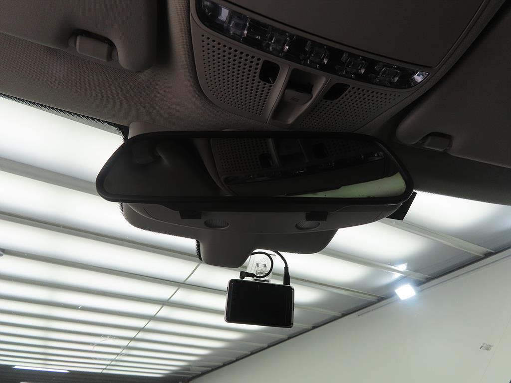 Mercedes Benz C Class - Vista 10