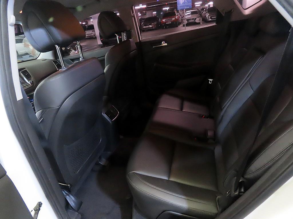 HYUNDAI Tucson - Vista 7