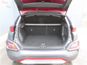 HYUNDAI Kona - Vista 10