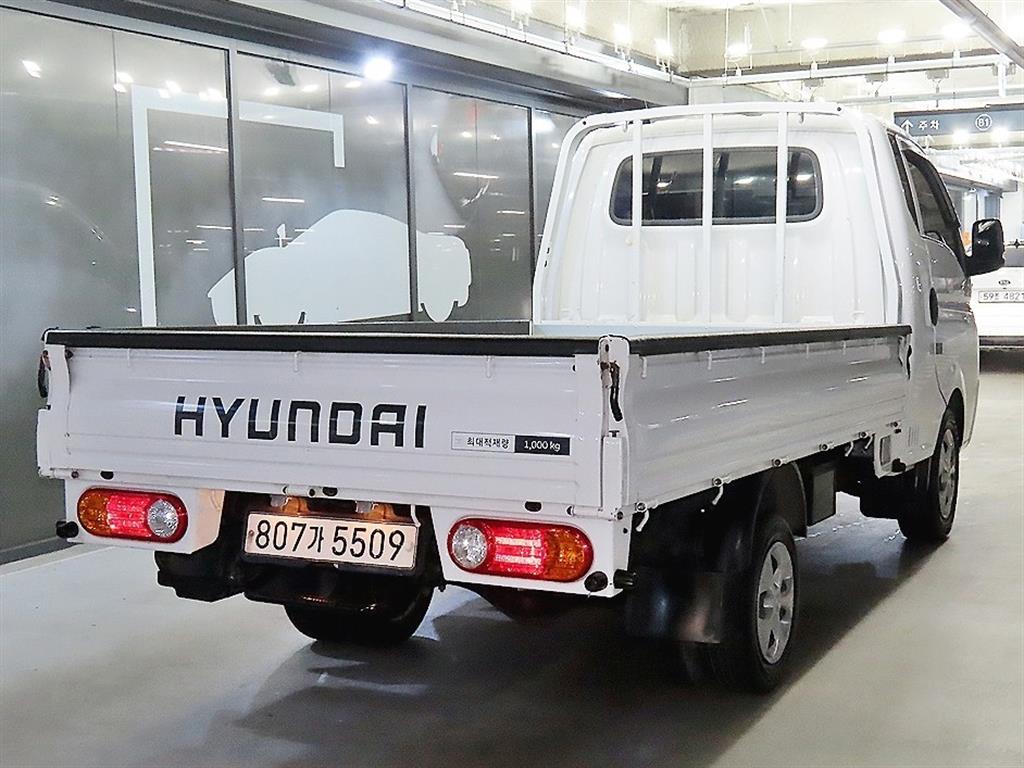 Small Truck Cargo (small) - Vista 4