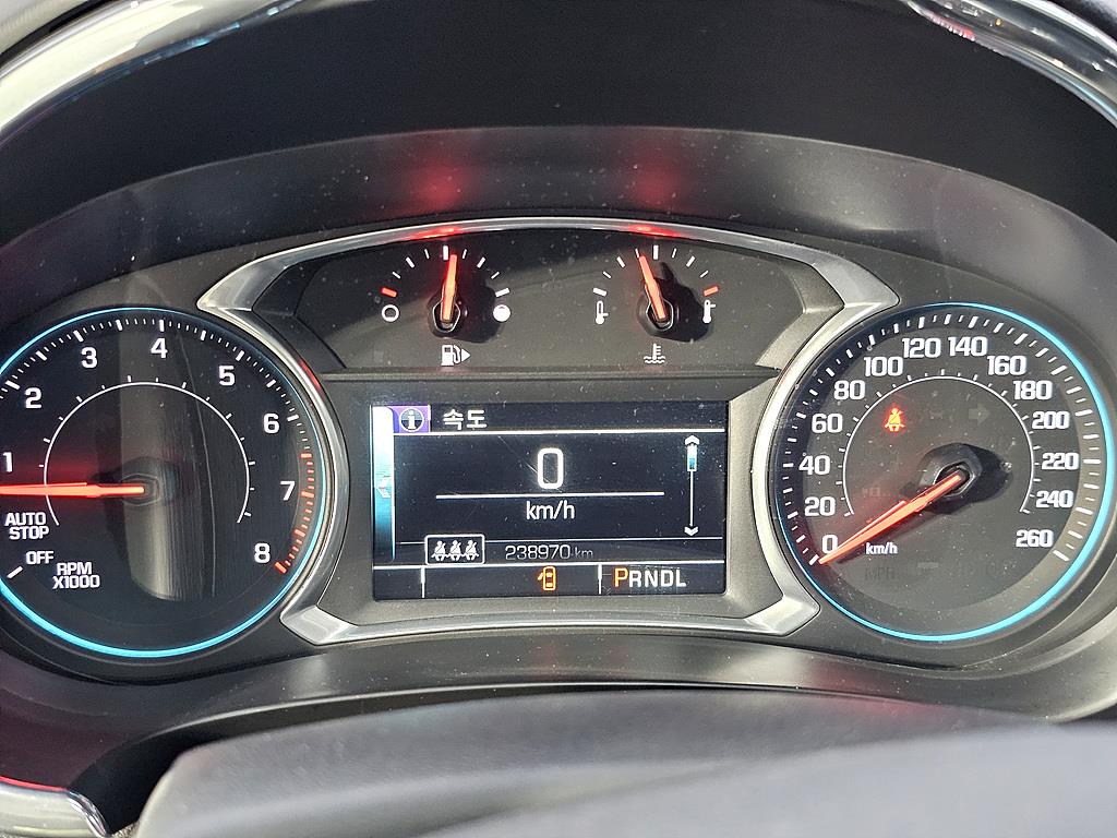 Chevrolet Malibu - Vista 7