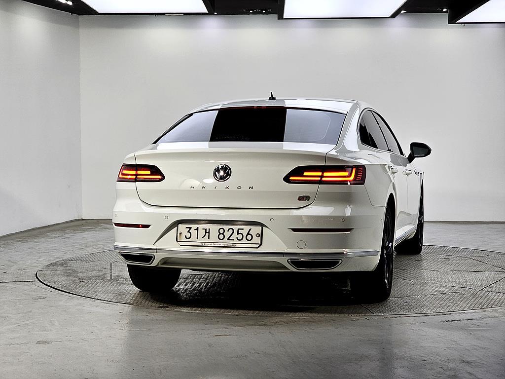 Volkswagen Arteon - Vista 3