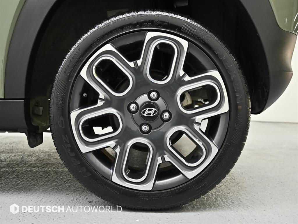 HYUNDAI Casper - Vista 5