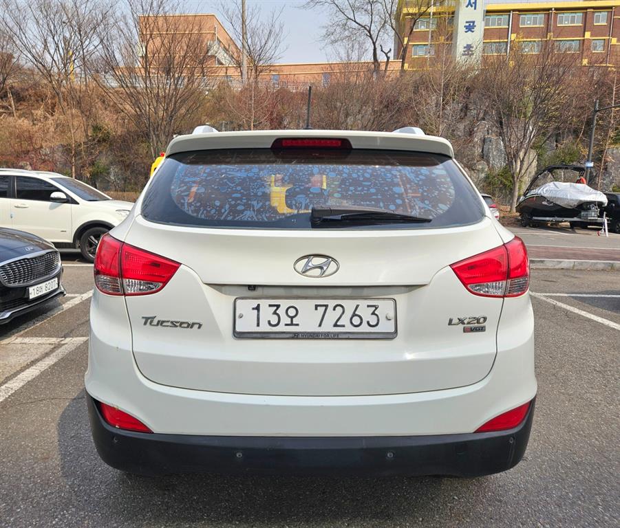 HYUNDAI Tucson - Vista 5