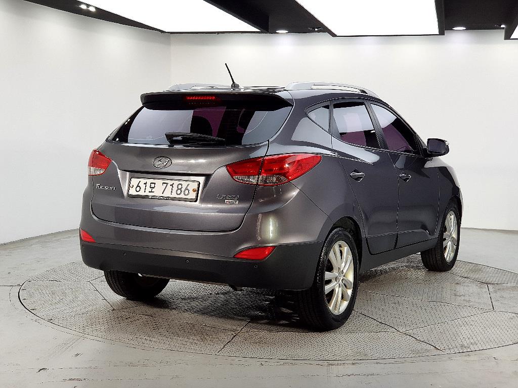 HYUNDAI Tucson - Vista 4