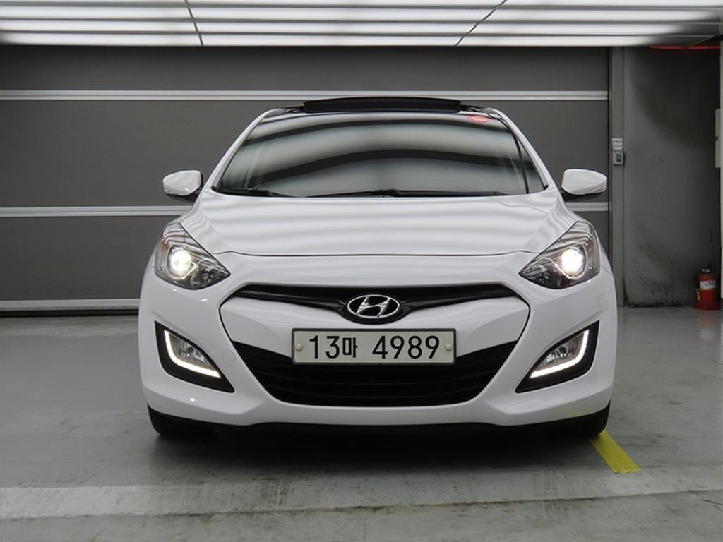 HYUNDAI i30 - Vista 2