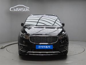 KIA Carnival - Vista 2