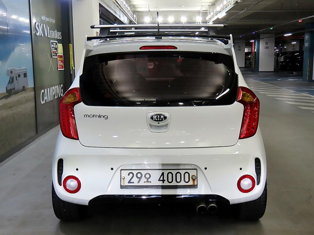 KIA Morning - Vista 5