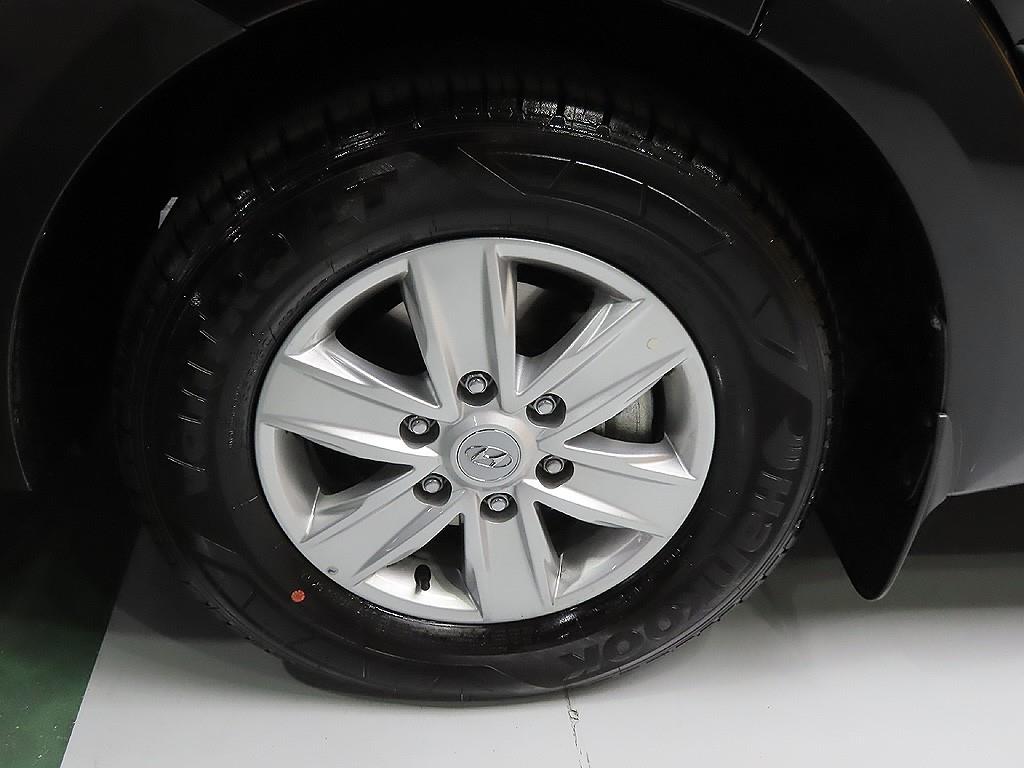 HYUNDAI Solati - Vista 7