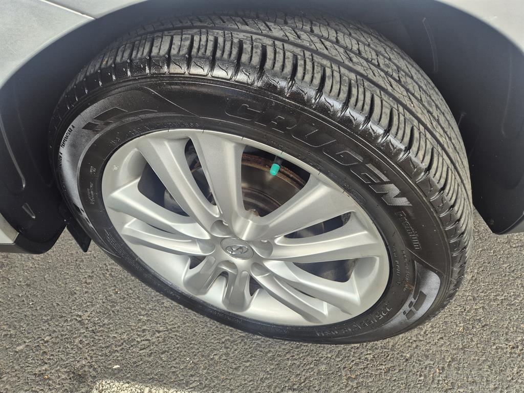 HYUNDAI Tucson - Vista 5