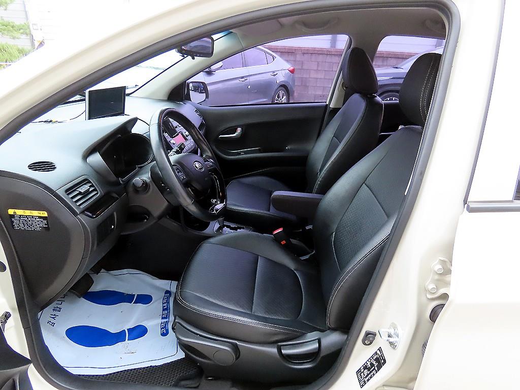 KIA Morning - Vista 5