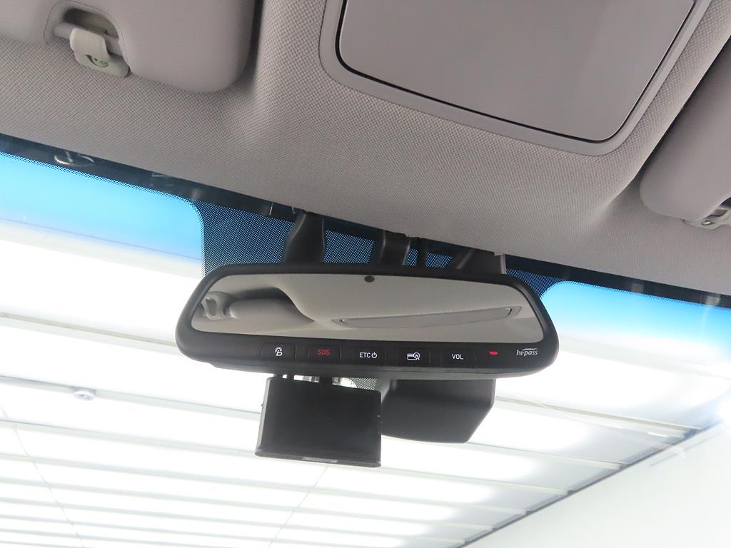 HYUNDAI Ioniq - Vista 12