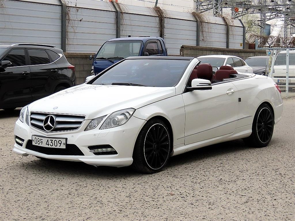 Mercedes Benz E class - Vista 6