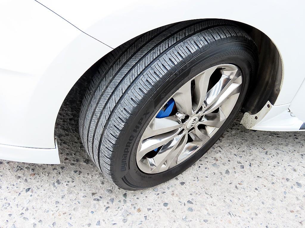 KIA Carnival 2016 Blanco - Importación desde Corea - HF Imports Iquique - Foto 20