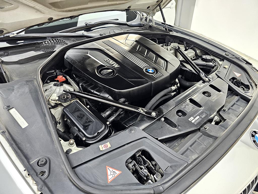 BMW 5 Series - Vista 6