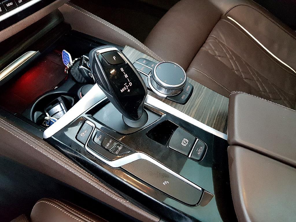 BMW 5 Series - Vista 12