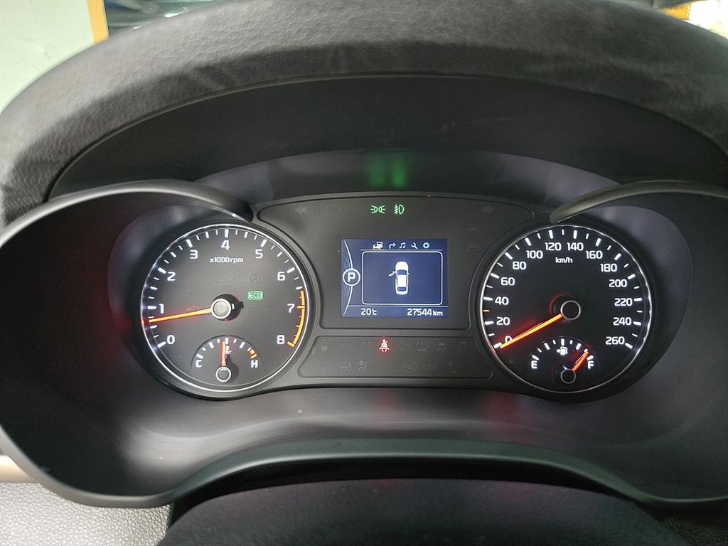 KIA K5 - Vista 9