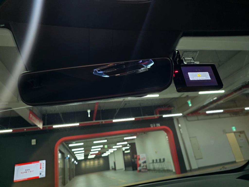 HYUNDAI Ioniq 6 - Vista 12