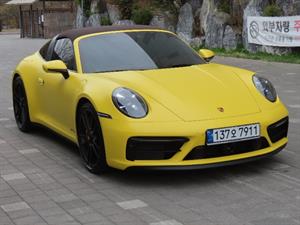 Porsche 911 - Vista 4