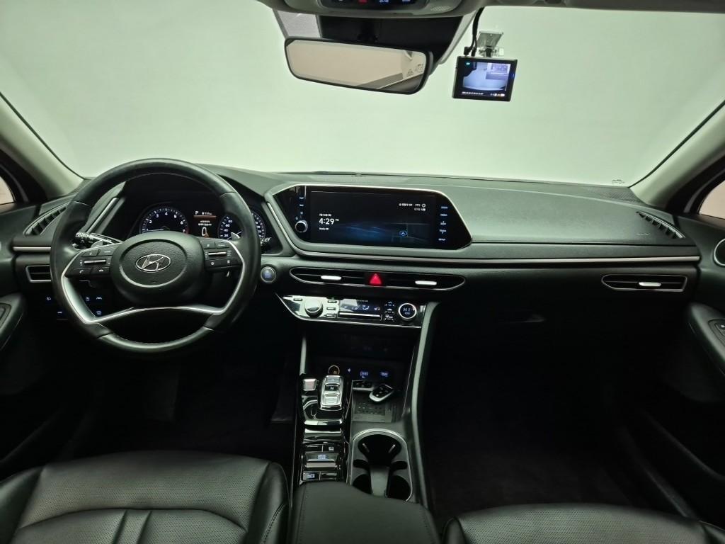 HYUNDAI Sonata - Vista 7