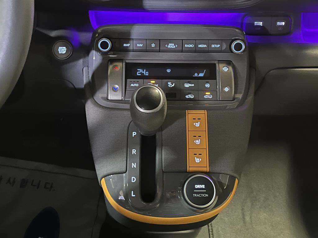 HYUNDAI Casper - Vista 9