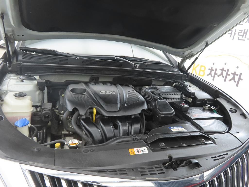 HYUNDAI Grandeur 2014 Plateado - Importación desde Corea - HF Imports Iquique - Foto 19