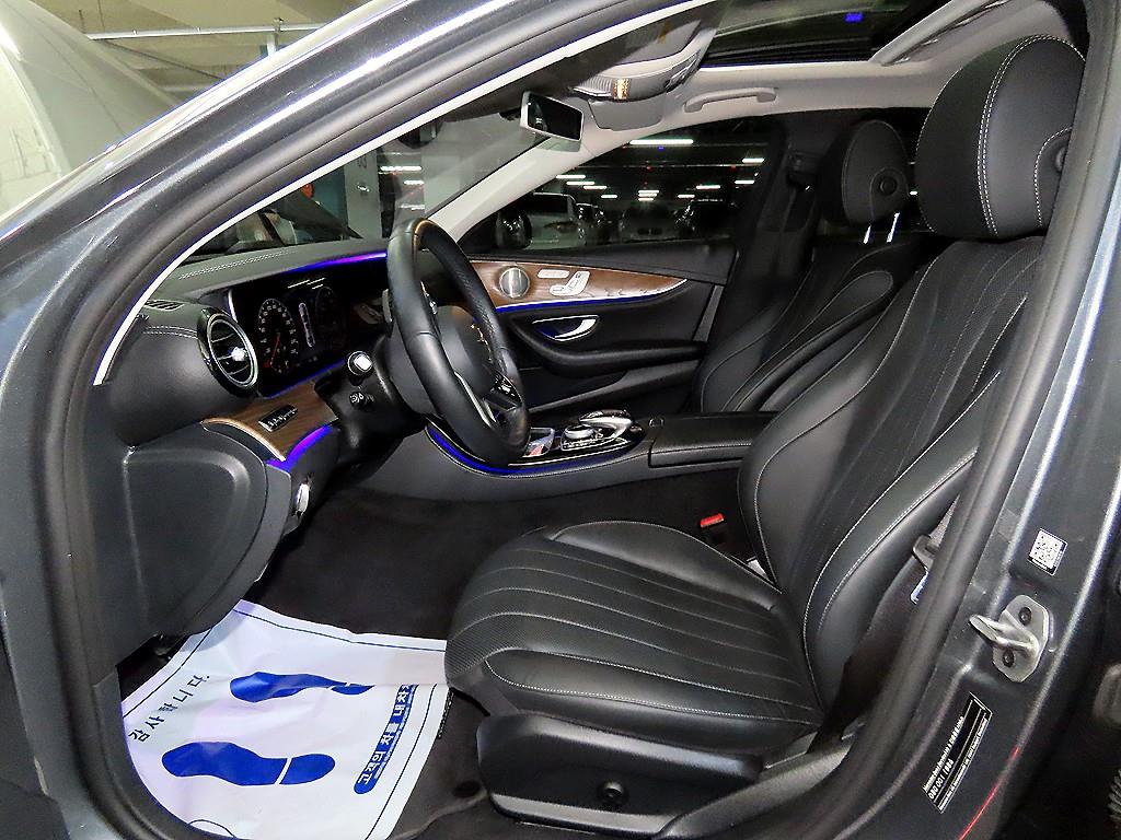 Mercedes Benz E class - Vista 6