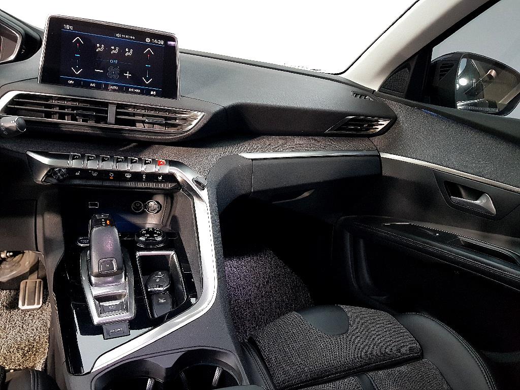 Peugeot 5008 - Vista 10