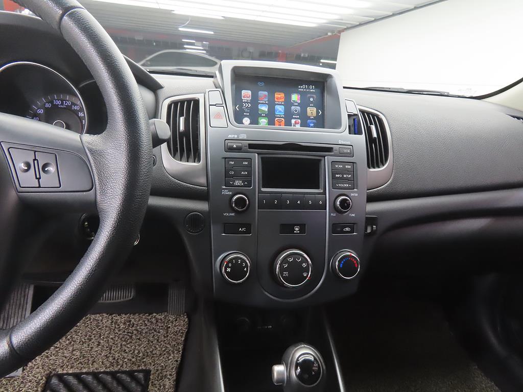 KIA Forte - Vista 10