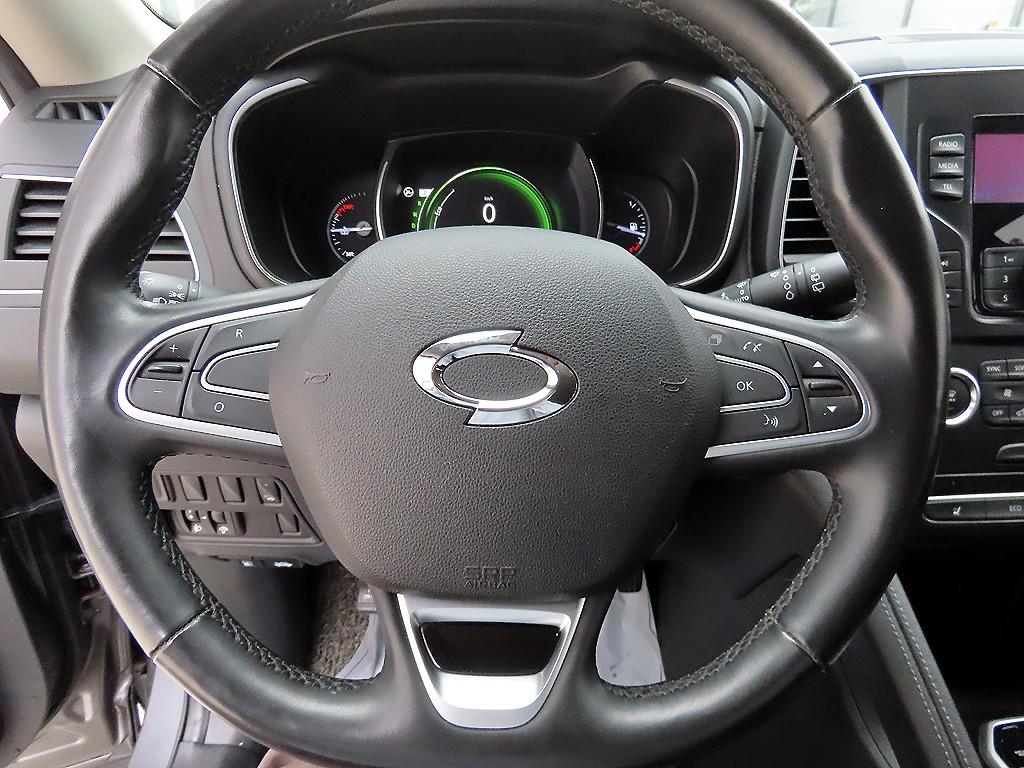 SAMSUNG QM6 - Vista 8